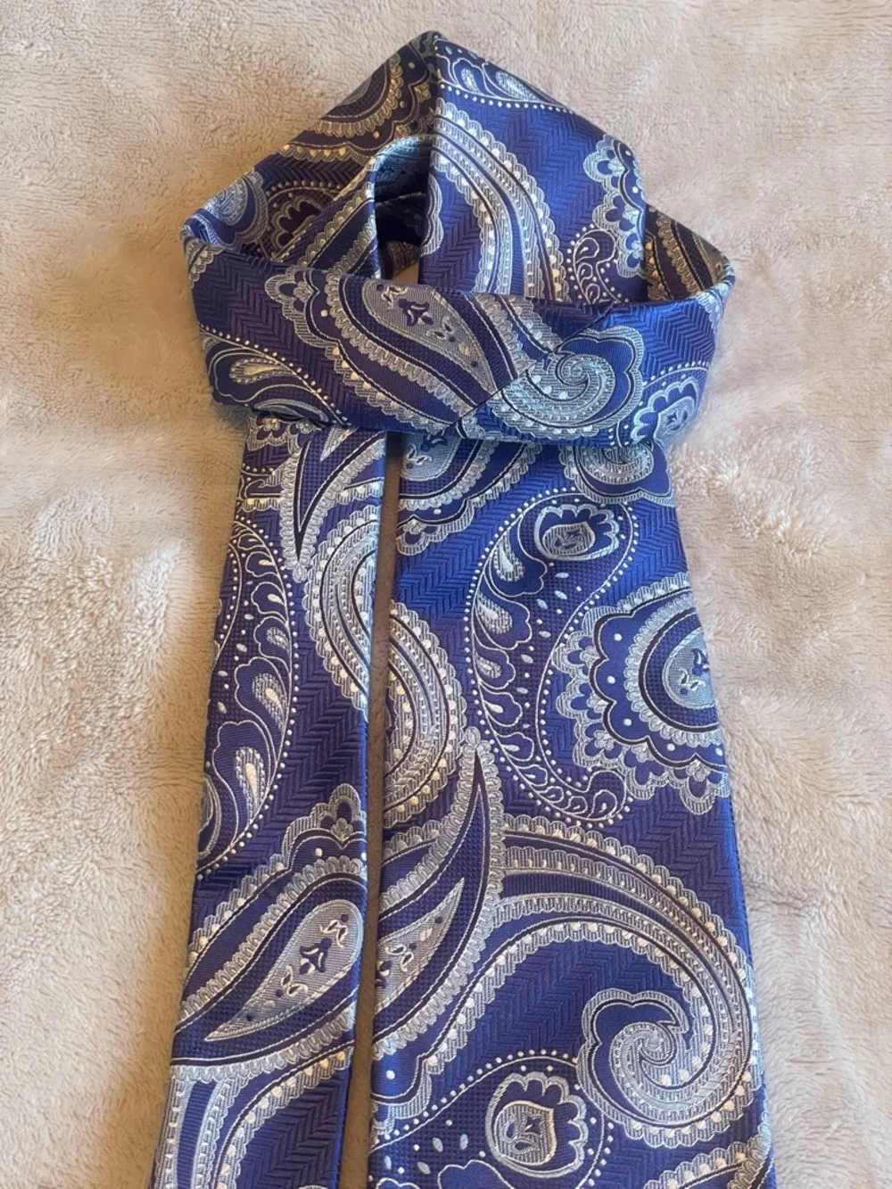 CANALI Italy 100% Silk Paisley Tie Blue Silver 1934 Collection Luxury